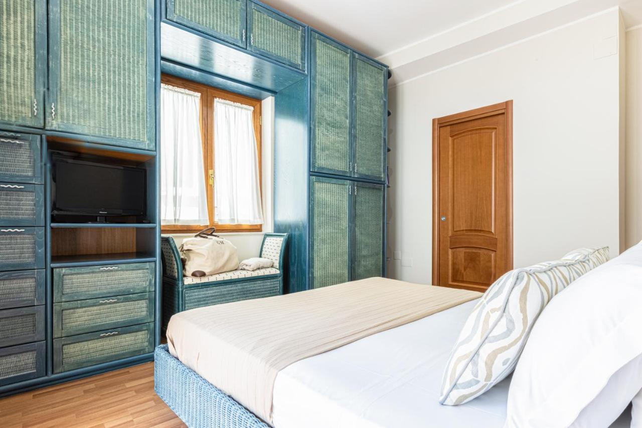 Sorrentovibes - Spacious 3 Bedrooms Apartment In Sorrento Oldtown Extérieur photo